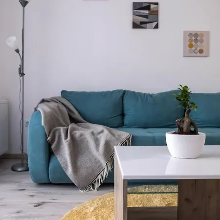 Appartement Lovely With Parking And Balcony *